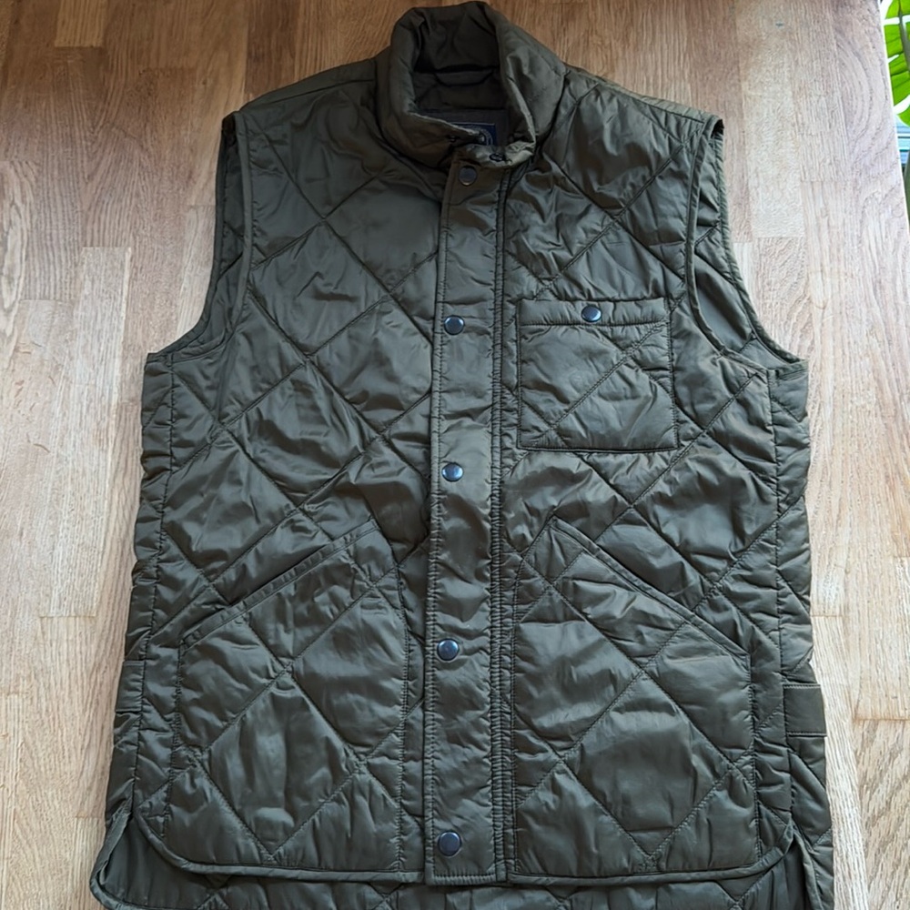 J. Crew Nylon Sussex Vest in Spanish Moss size small
